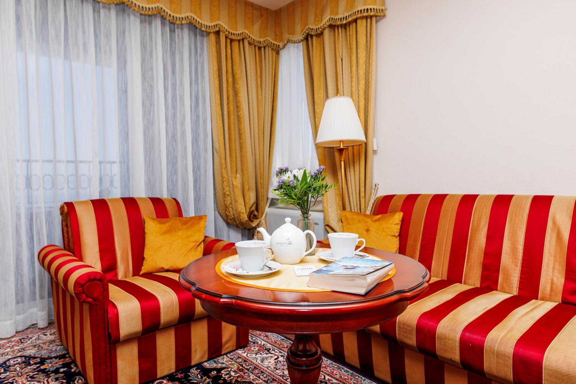 Hotel Savoy 4*