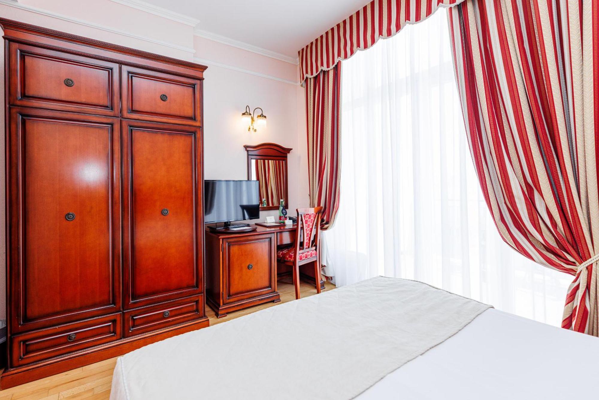 Savoy
